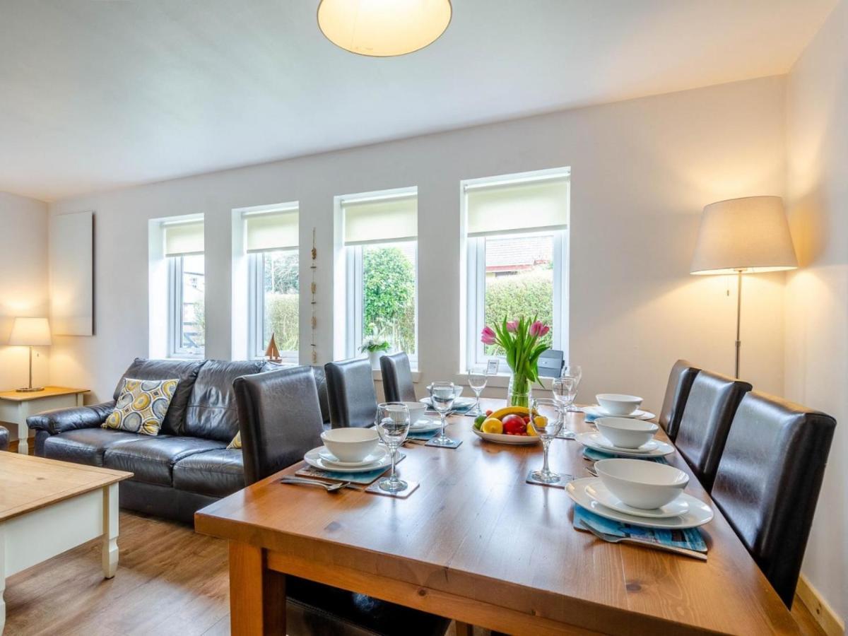 Cosy 3 Bedroom Home In Centre Of Brodick Exterior photo